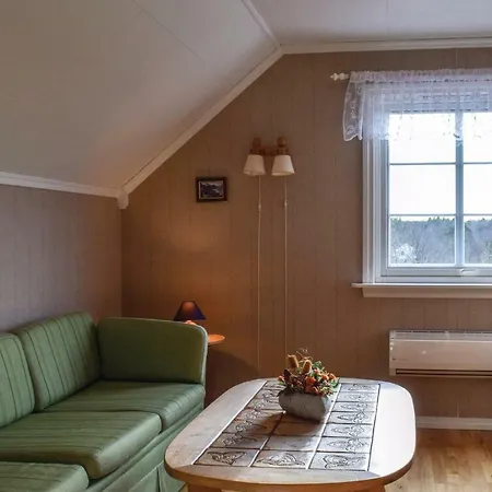 Two Bedroom In Kongshavn Arendal