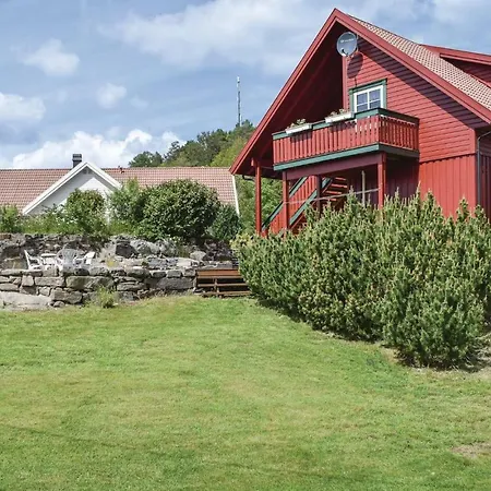 Two Bedroom In Kongshavn Arendal