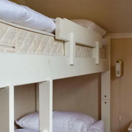 Two Bedroom In Kongshavn Apartament